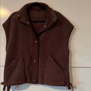 TikTok Viral Women’s  Brown Fleece Vest Jacket - Soft Sherpa Layer
